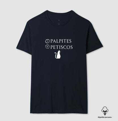 Camiseta Gato Menos Palpites Mais Petiscos em Algodão Peruano