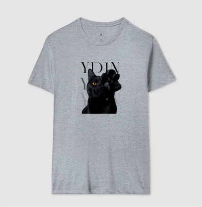 Camiseta YDIN Gato Preto – Sua Essência em Movimento