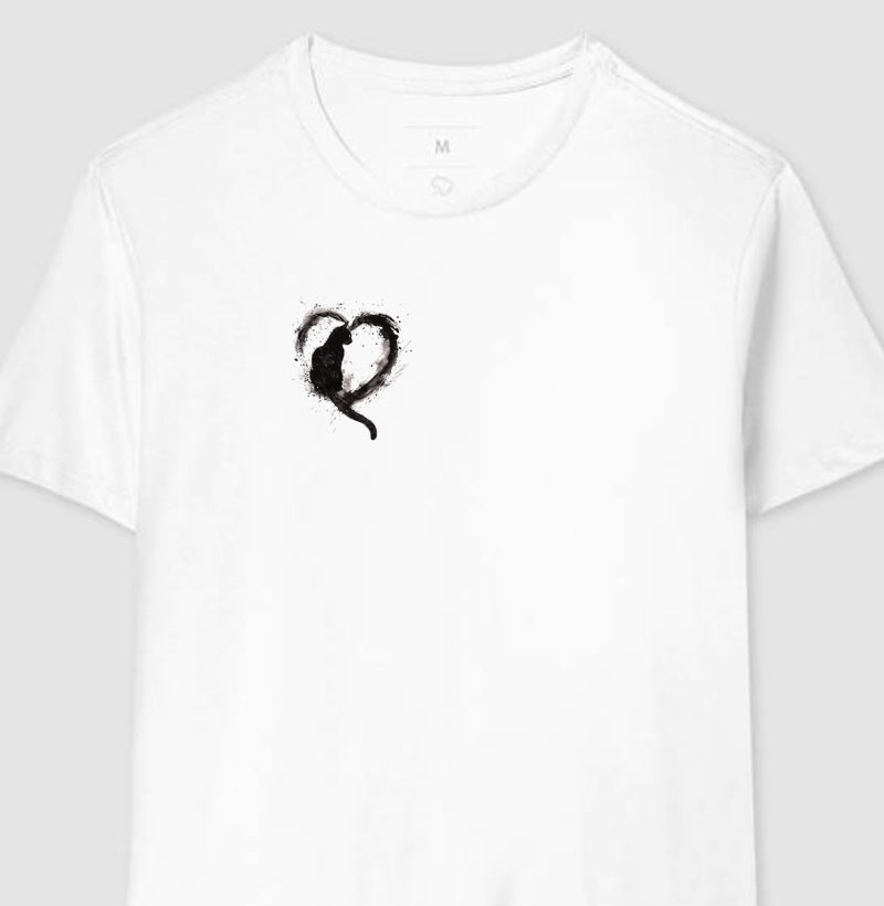 Camiseta Love Cats Coração Felino Minimalista