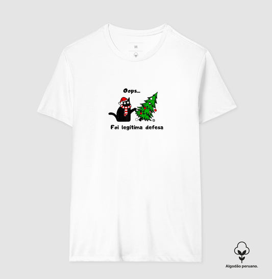Camiseta Gato de Natal Foi Legítima Defesa em Algodão Peruano